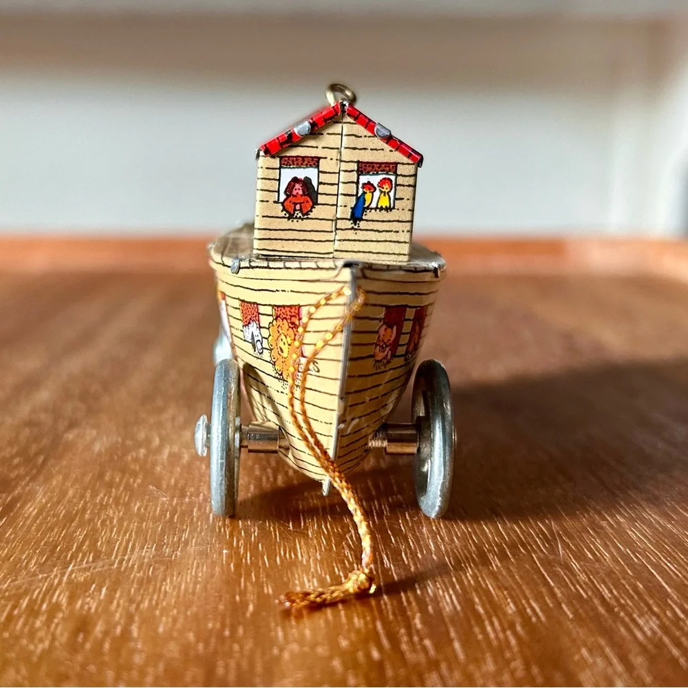 Vintage Hallmark Noah's Ark Collectible Metal Ornament 1988
